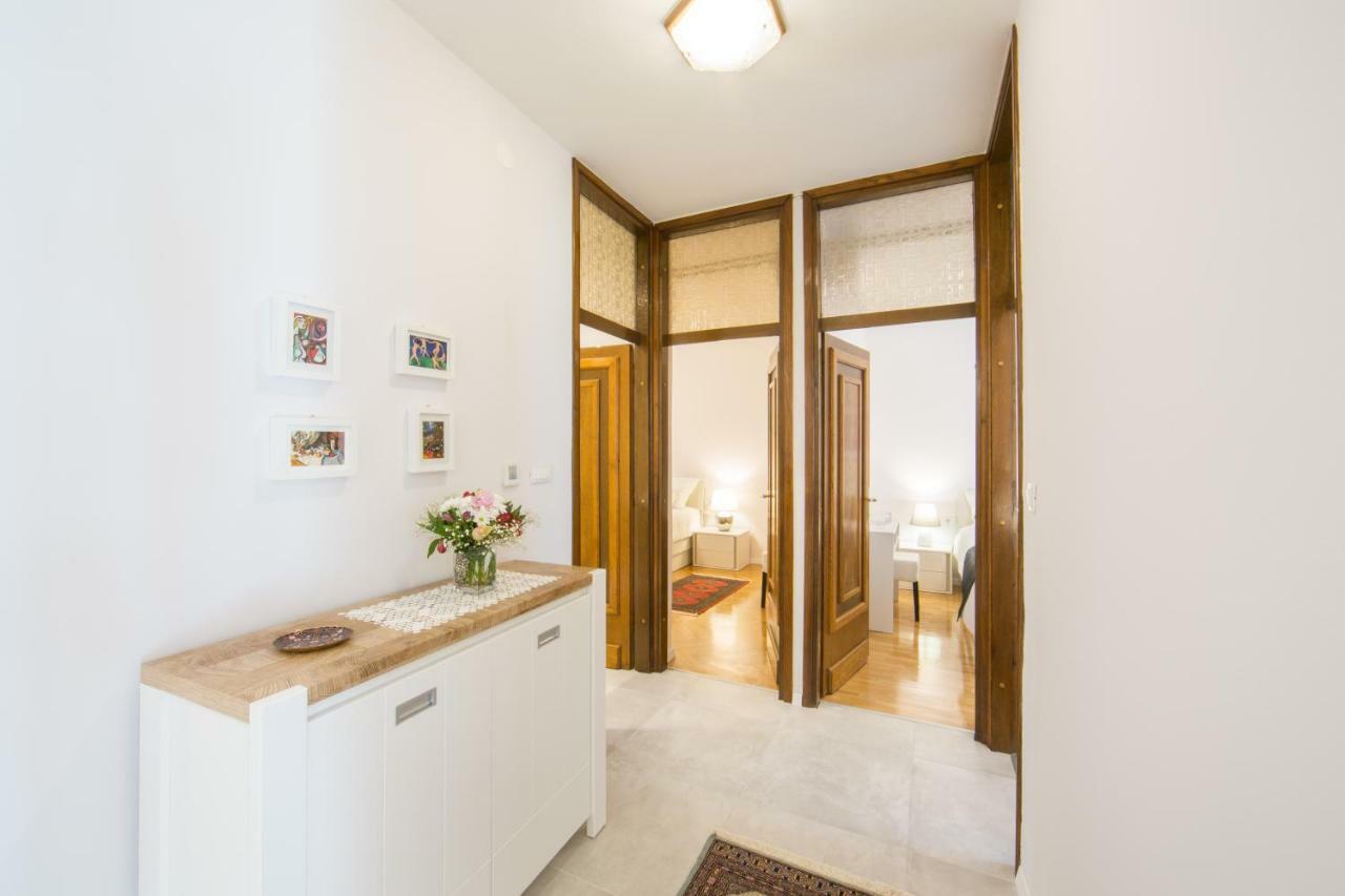 Melody M Apartment With Private Pool Split Bagian luar foto